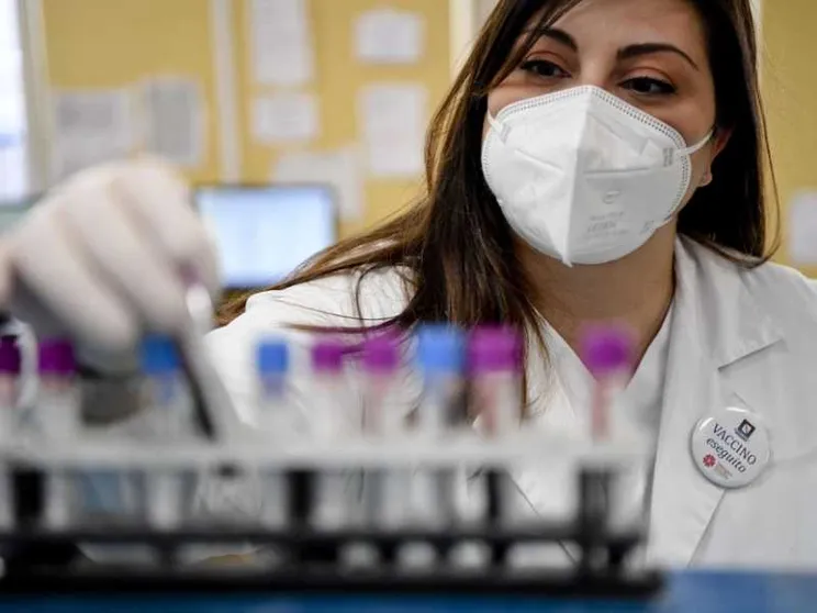 La parabola discendente dei tamponi: il tracciamento è saltato così
