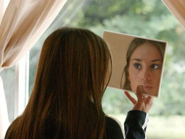 Boom dei disturbi alimentari, ecco il virus degli adolescenti