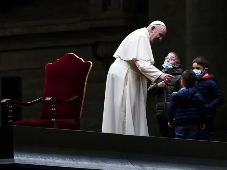 La Via Crucis "dei piccoli" parla al mondo dei grandi