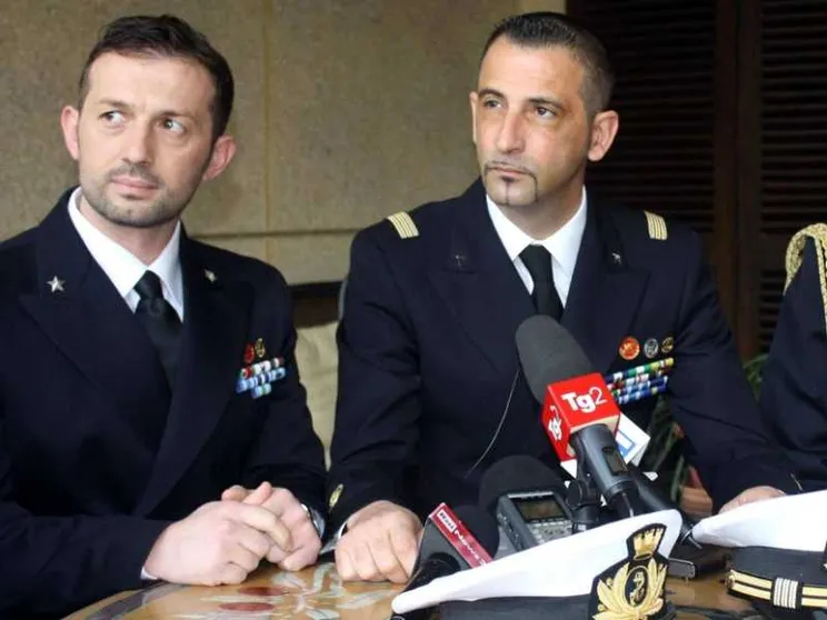 «Si chiude il caso marò: 1,1 milioni di euro alle famiglie dei pescatori»