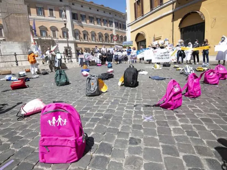 L'appello: «Nel dl Sostegni 30 milioni anche per le scuole paritarie»