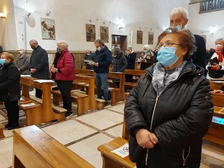 «Le parrocchie deserte? È l'ora della fraternità. E di cambiare mentalità»