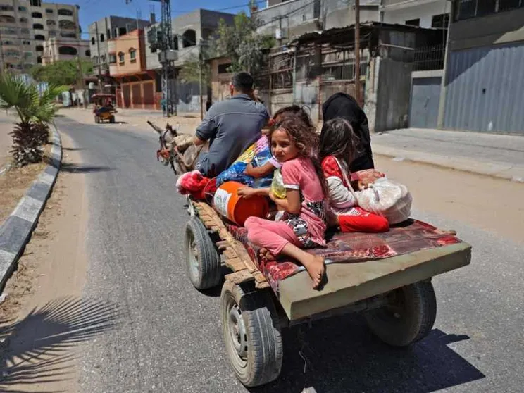 Il parroco di Gaza: «Chiediamo solo una tregua»