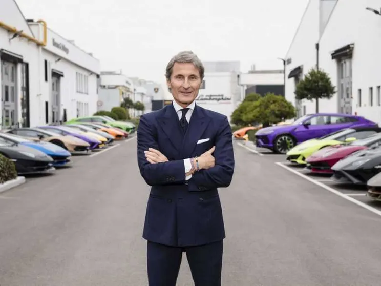 Lamborghini, la svolta elettrificata costa 1,5 miliardi