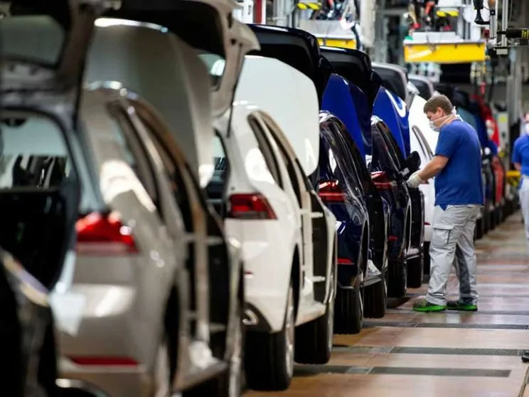 Auto e manager, l'ora delle donne al volante