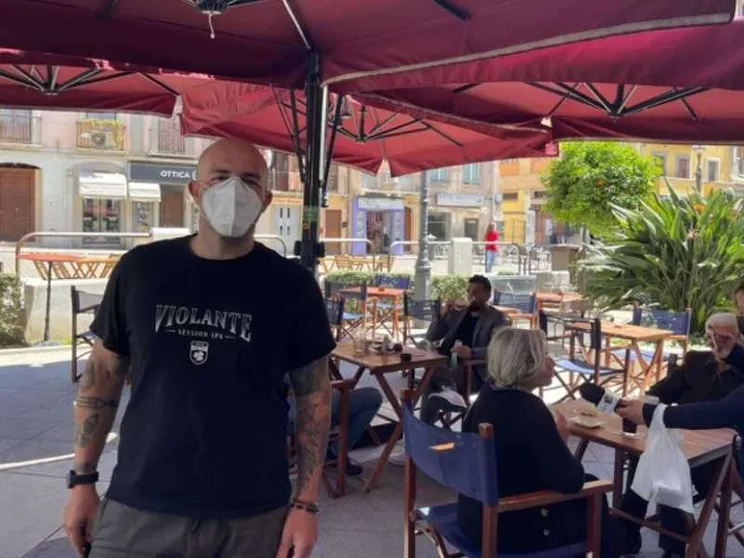 Tutta l'Italia gialla, calano Rt (0,78) e incidenza (73)