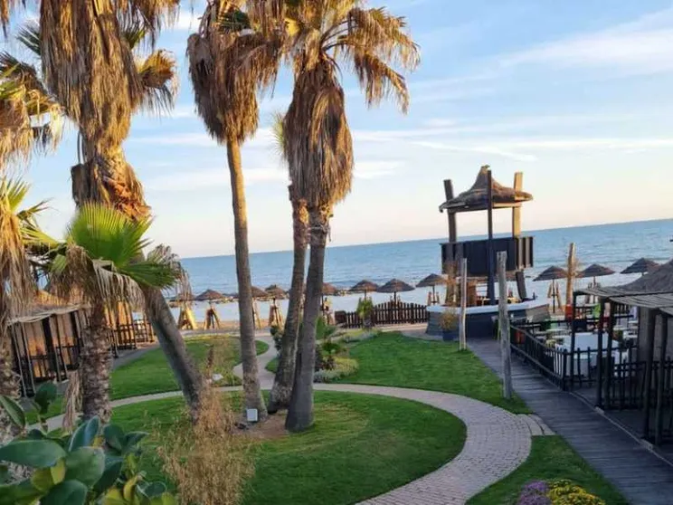 Lo stabilimento balneare "Village" sconfigge mafia e burocrazia