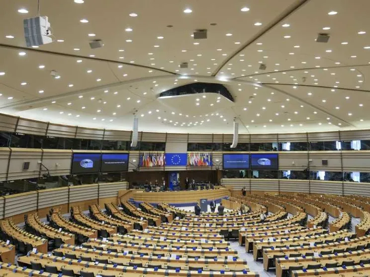 "Diritto" all'aborto, il no dei vescovi dell'Unione Europea