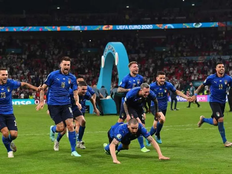 Azzurri campioni d'Europa, la vera Regina è l'Italia