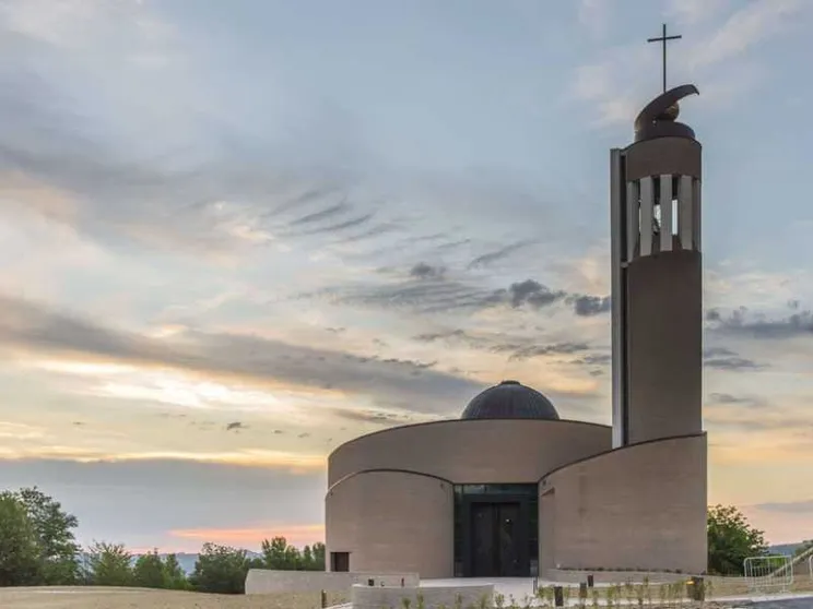 A Urbino il nuovo santuario del Sacro Cuore. Ecco la sua storia