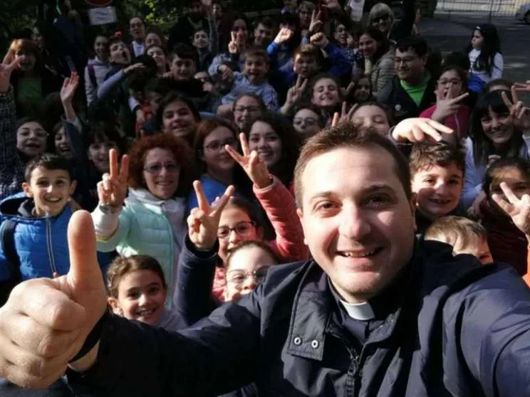 Noi con i nostri sacerdoti: c’è un dono che ci attende