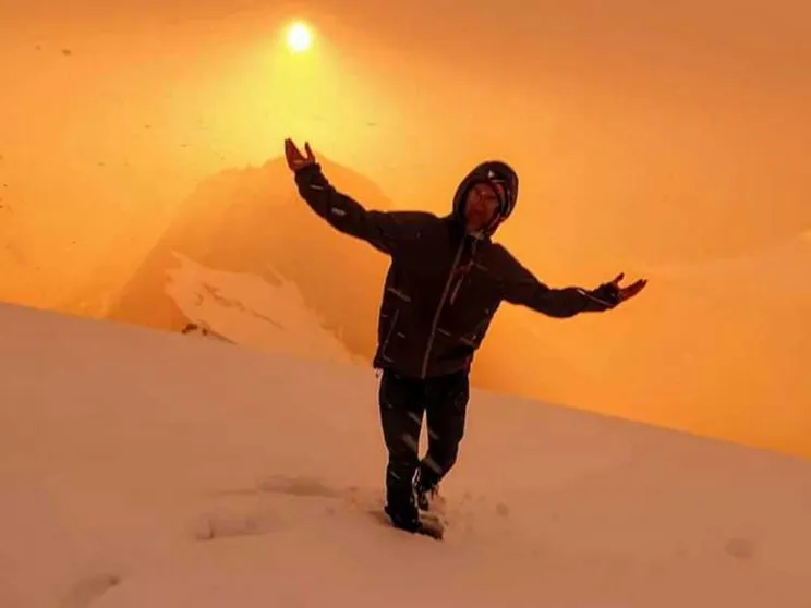 La Marmolada invasa dai turisti: ma il ghiacciaio sta morendo
