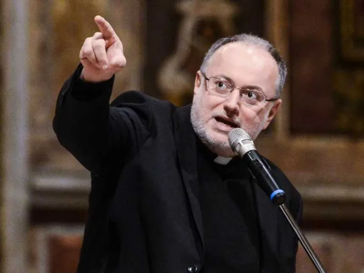 Don Fabio Rosini: «Quel Dio distorto che ci vuole infelici»