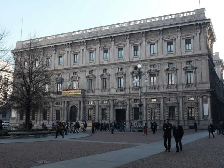 Amministratori sotto tiro, sempre più intimidazioni e violenze