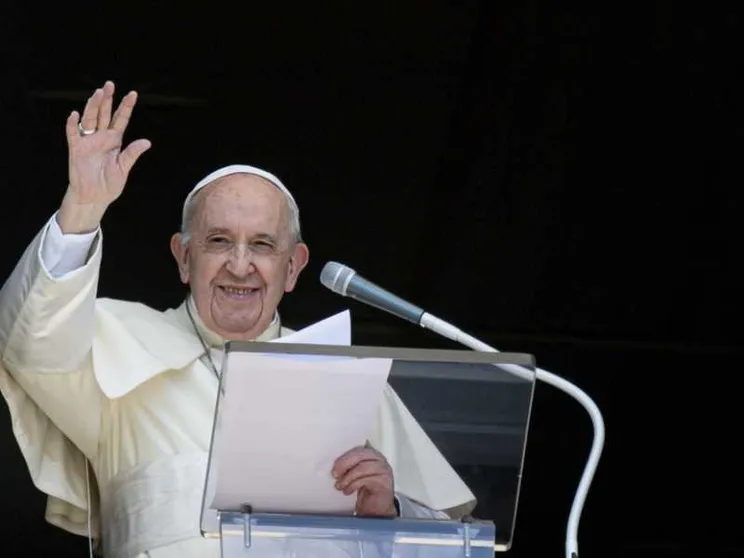 Dalle catechesi di Francesco un'«enciclica» sulla preghiera
