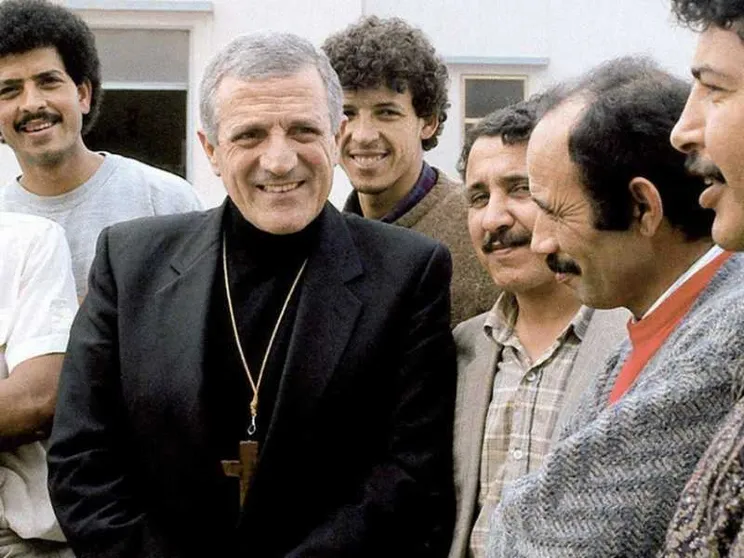 Don Tonino Bello venerabile. Il vescovo poeta dalla parte degli ultimi