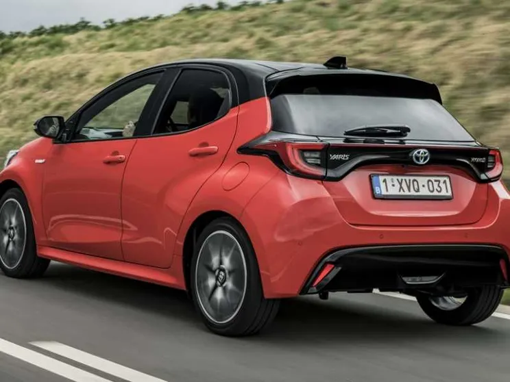 Auto ibride senza la spina: ecco le 10 più economiche sul mercato