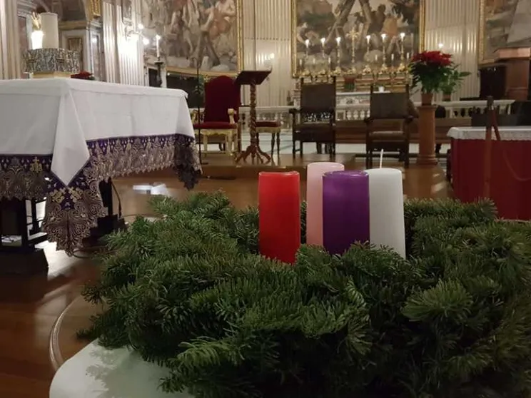 La corona d'Avvento. Ecco perché richiama Cristo