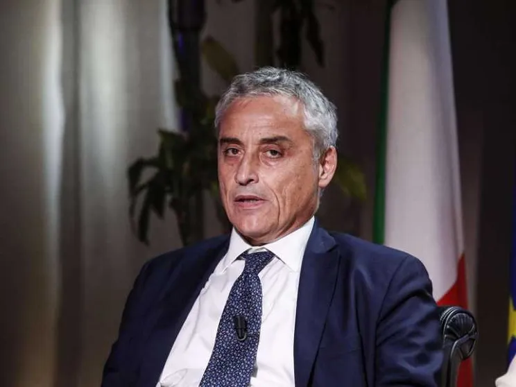 L'ambasciatore Massari: no alla tensione, ora in Ucraina serve più dialogo