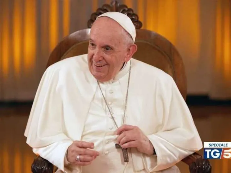 Il Papa sulle donne abusate in casa: «Problema quasi satanico»