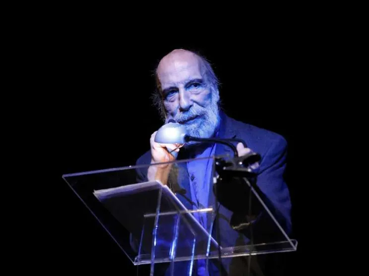 Zurita: «Nella poesia c'è il grido degli oppressi»