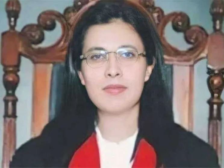 Svolta storica in Pakistan: una donna alla Corte suprema