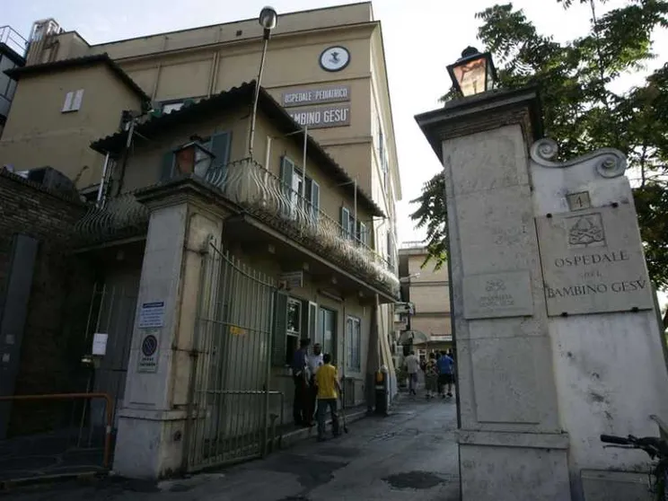 Da Crotone al Bambino Gesù, morta bambina di due anni positiva al Covid