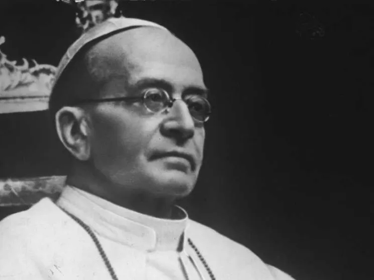 Francesco al «Lombardo» ricorda Pio XI, il Papa della pace e della conciliazione