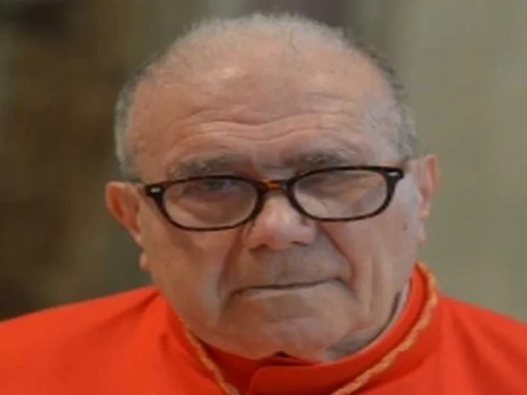 Cagliari, addio al cardinale Luigi De Magistris