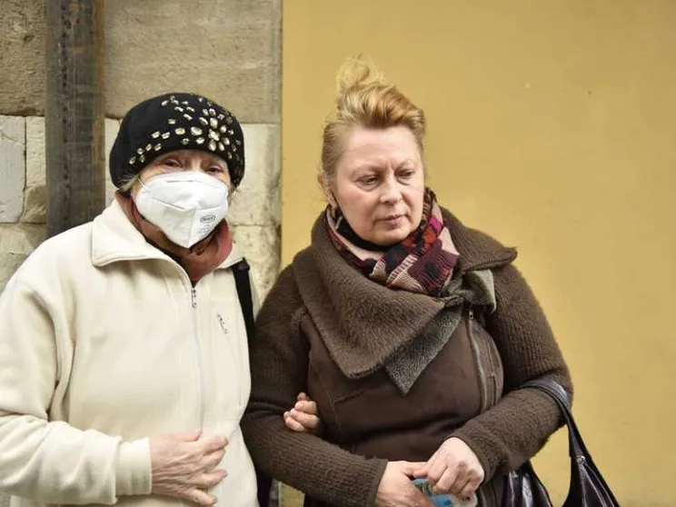 La voce delle badanti: temiamo per i nostri figli