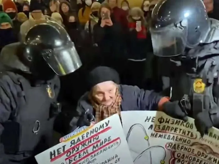 «No alla guerra». Arrestata la nonna sopravvissuta all'assedio di Leningrado