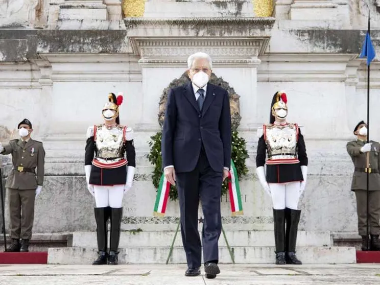 Mattarella: "Resistenza è opporsi a un'invasione"