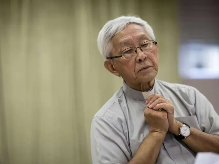 Arrestato a Hong Kong il cardinale Joseph Zen, sostenitore della democrazia