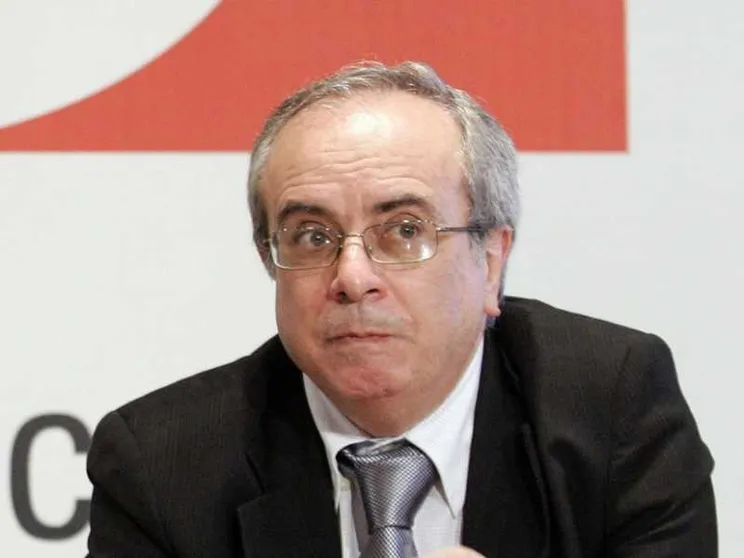 Stimolare e mai disprezzare chi serve la cosa pubblica