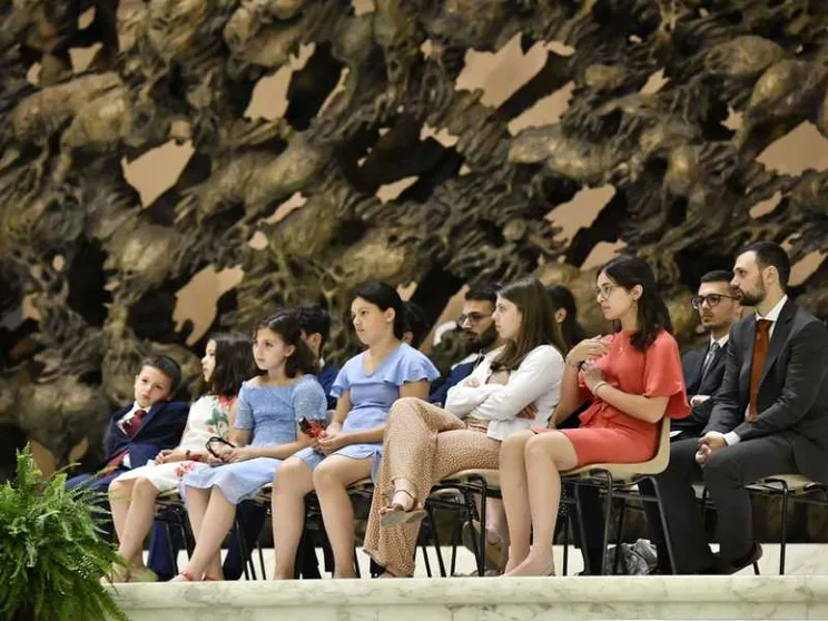 «La Chiesa domestica? Bellissima. Ma ora spiegateci cosa vuol dire»