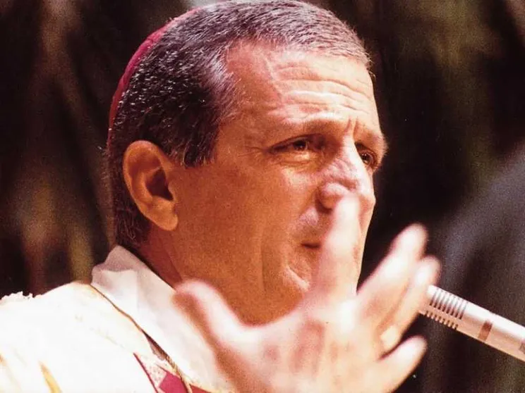 Don Tonino Bello, la santità che sentiamo sempre vicina