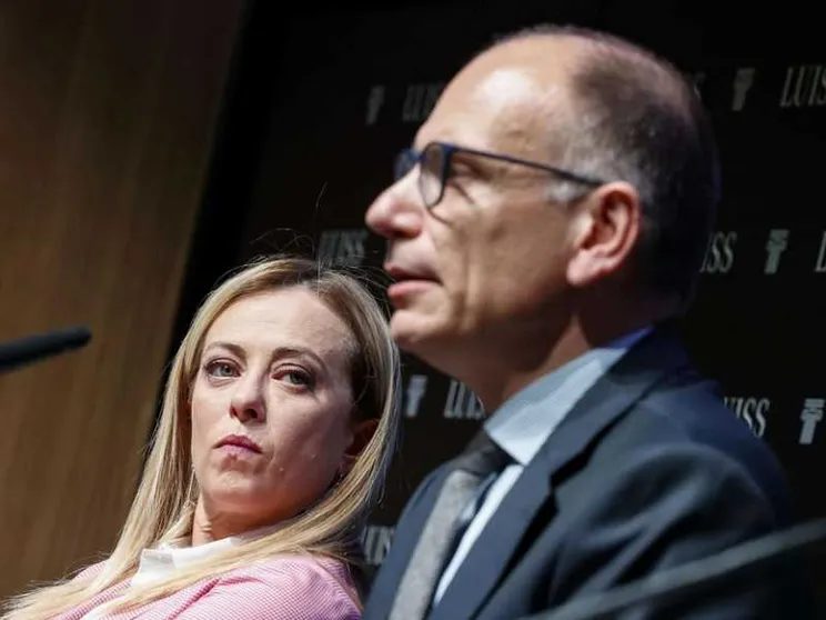 Meloni rassicura sul fascismo. Letta: tolga la fiamma del Msi dal simbolo
