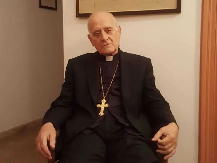 Frezza: «La mia vocazione da parroco tra Bibbia e tifo per la Roma»