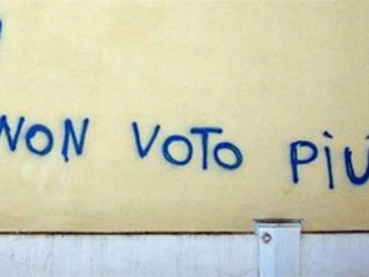 Giovani, il fantasma dell'astensione: «Questa politica non ci rappresenta»
