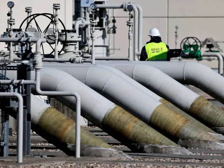Europa divisa, solo 15 sì al tetto sul gas. Delega alla Commissione