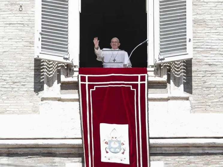 Il Papa: preghiamo per il pellegrinaggio di pace in Kazakistan