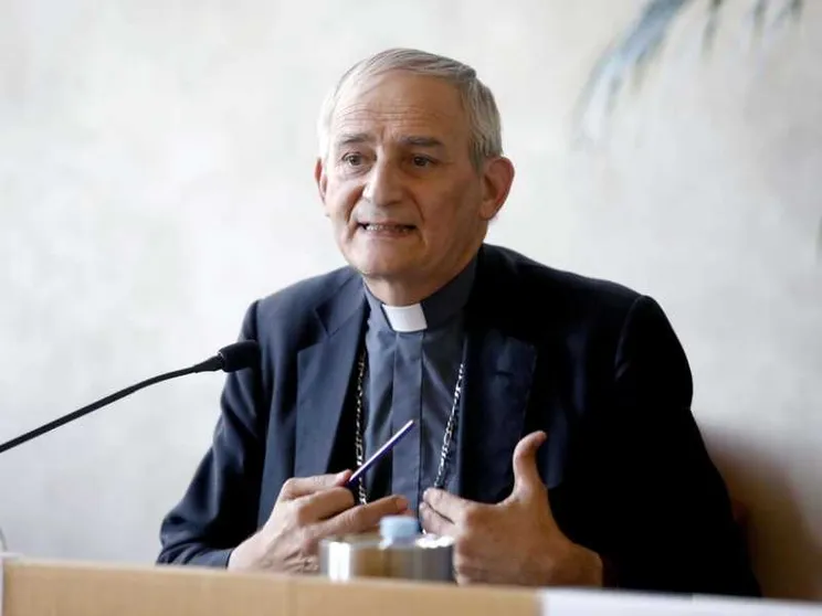 Zuppi nomina una religiosa nel Consiglio episcopale