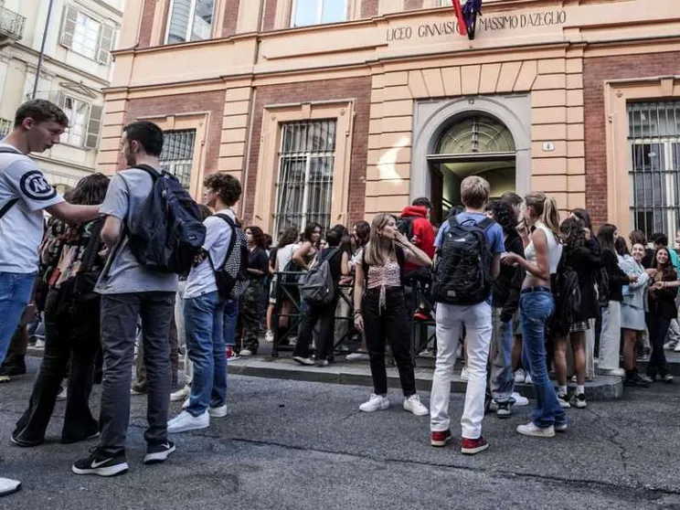 «L'algoritmo non funziona». Prof precari assegnati a caso