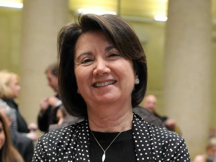 Roccella: «In Parlamento per restituire prestigio alla maternità»