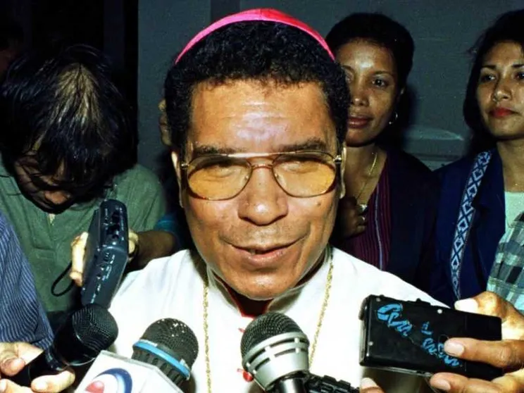 Abusi, accuse a monsignor Ximenes Belo. Nel 1996 fu Nobel per la pace