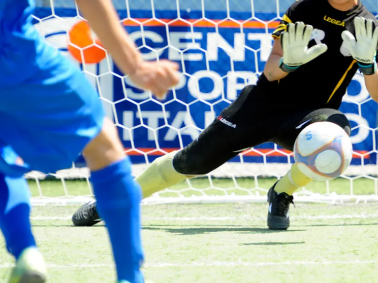 Episodi di razzismo sui campi di calcio contro giovanissimi giocatori