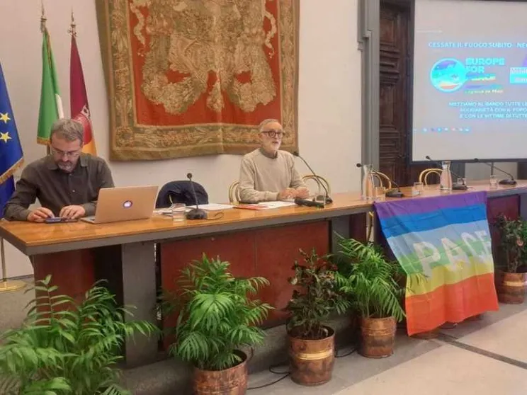 «Manifestazione di popolo per il cessate il fuoco, subito negoziati»
