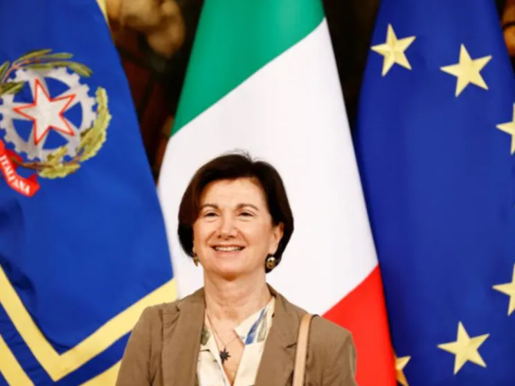Roccella: lavorerò perché le donne siano libere di diventare madri