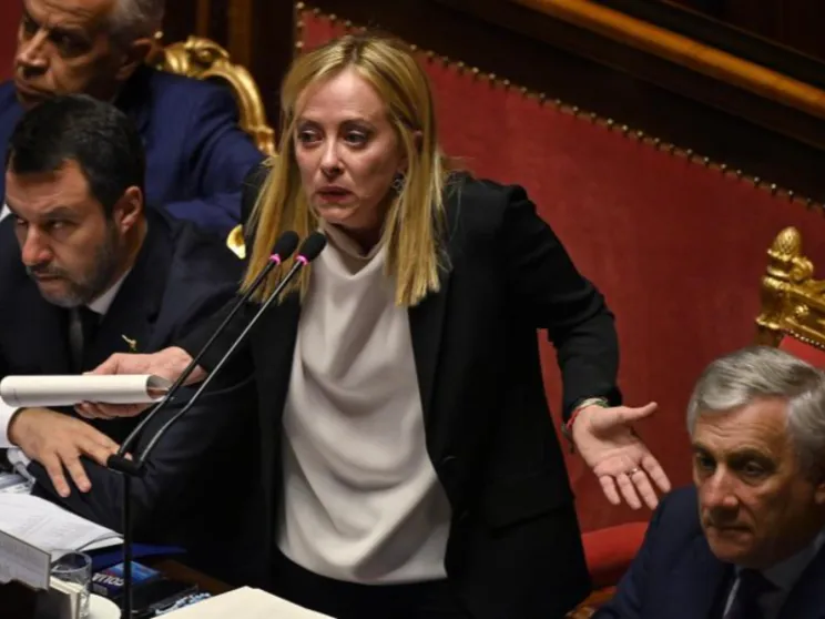 Si parte: il contante a 10mila euro. Meloni: tetto penalizza i più poveri