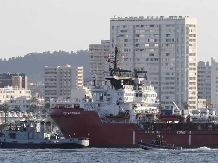 Dalla Ocean Viking tutti a terra. Parigi blocca gli accordi di redistribuzione